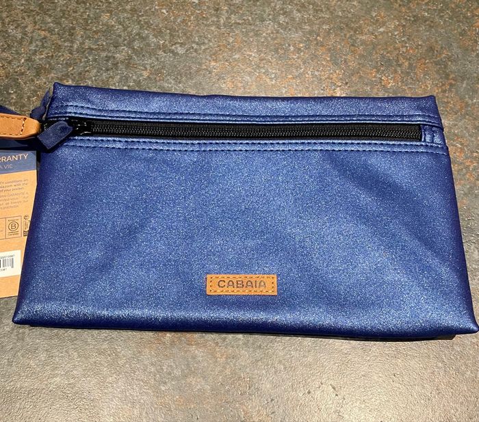 Pochette édition limitée Moon Cabaia