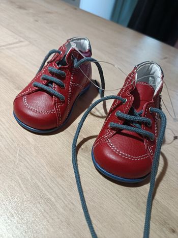 Chaussures neuves