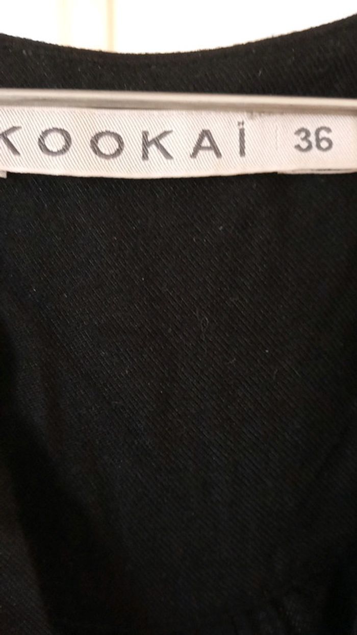 Robe noire avec ceinture - photo numéro 4