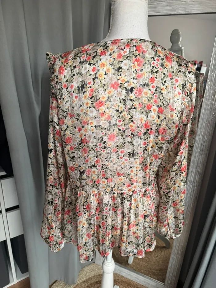 Blouse fleurie - photo numéro 4