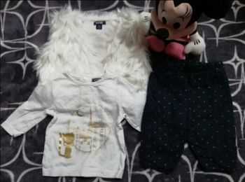 Ensemble t-shirt + bolero + pantalon