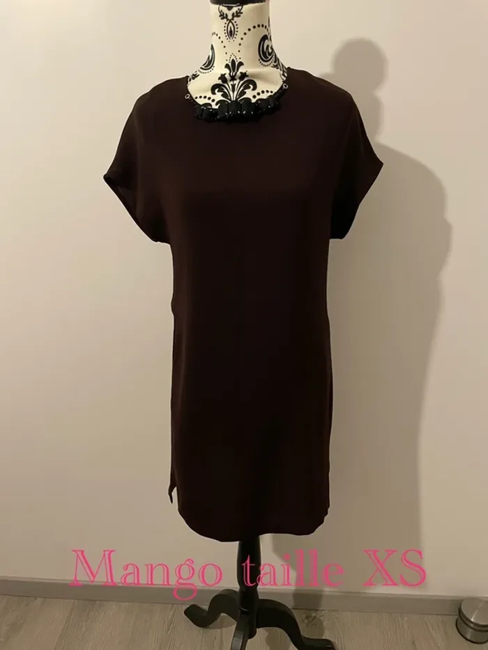 Robe bordeaux foncé mango taille XS perle col