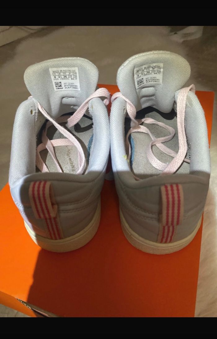 Chaussure adidas - photo numéro 3