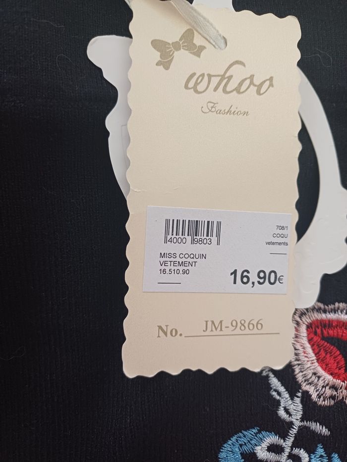 Jupe noir en laine motif fleur neuve - photo numéro 5