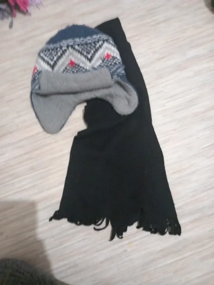 Ensemble bonnet écharpe