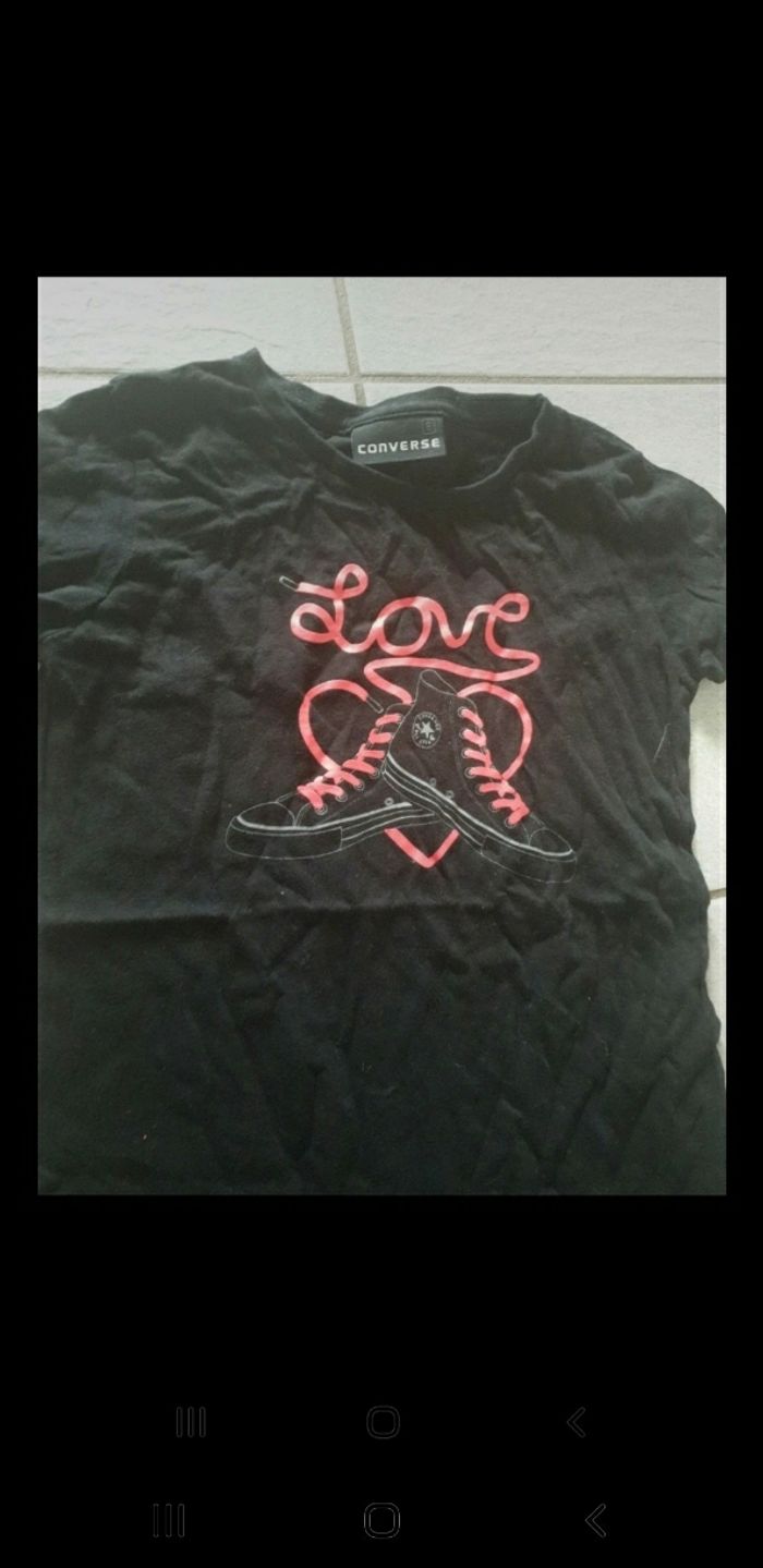 T-shirt fille converses 8 ans - photo numéro 2