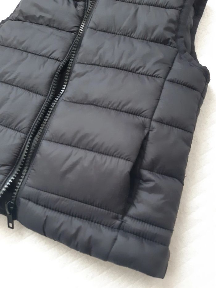 Doudoune noire sans manche neuve Tissaia 3 ans - photo numéro 4