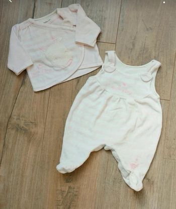Ensemble brassière et salopette naissance neuf 1 mois  sucre d'orge