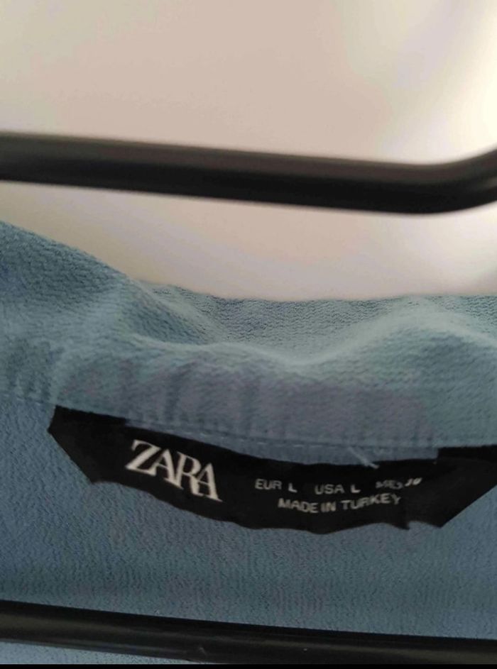 Chemise  avec  laine  courte  Zara  taille  40 - photo numéro 3