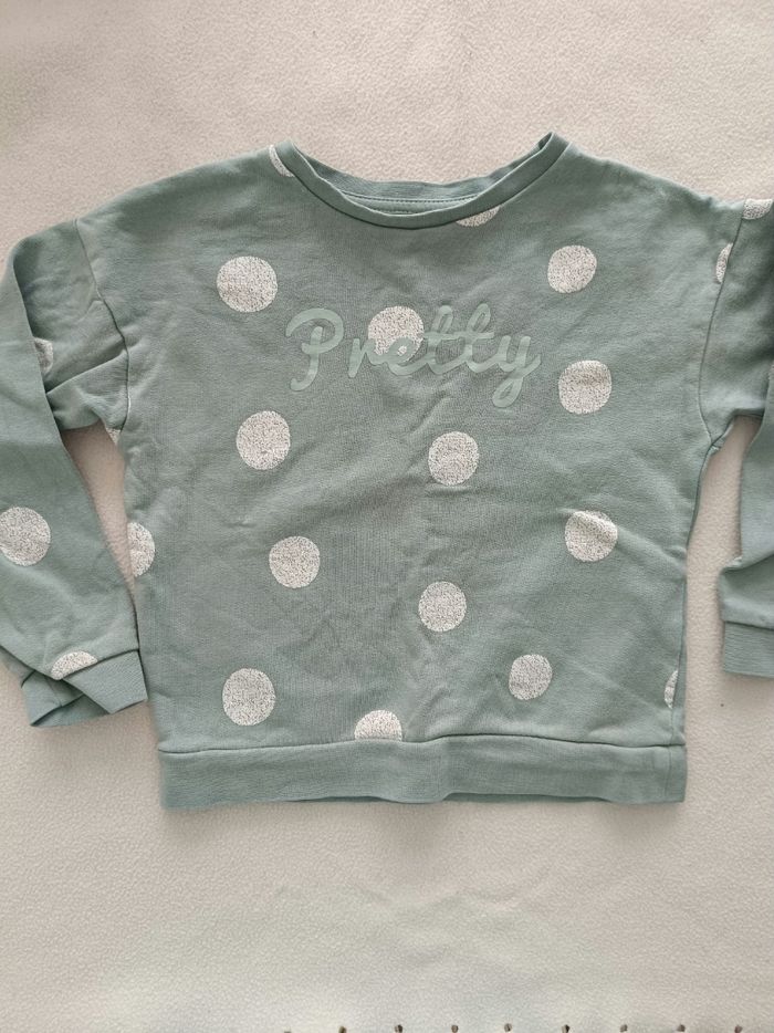 🌸 Deux pulls - taille 6 ans 🌸 - photo numéro 2