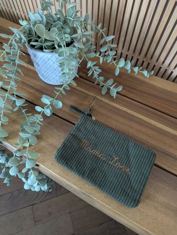 Pochette velours kaki/camel Mama love