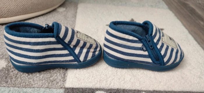 Pantoufles chaussons obaïbi pointure 19 - photo numéro 5