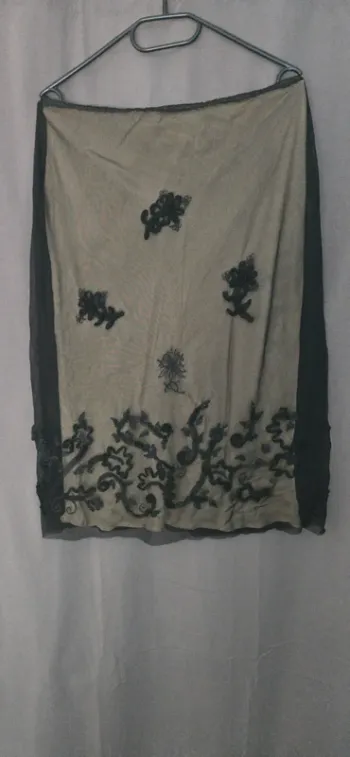 Jupe demi jambe 42