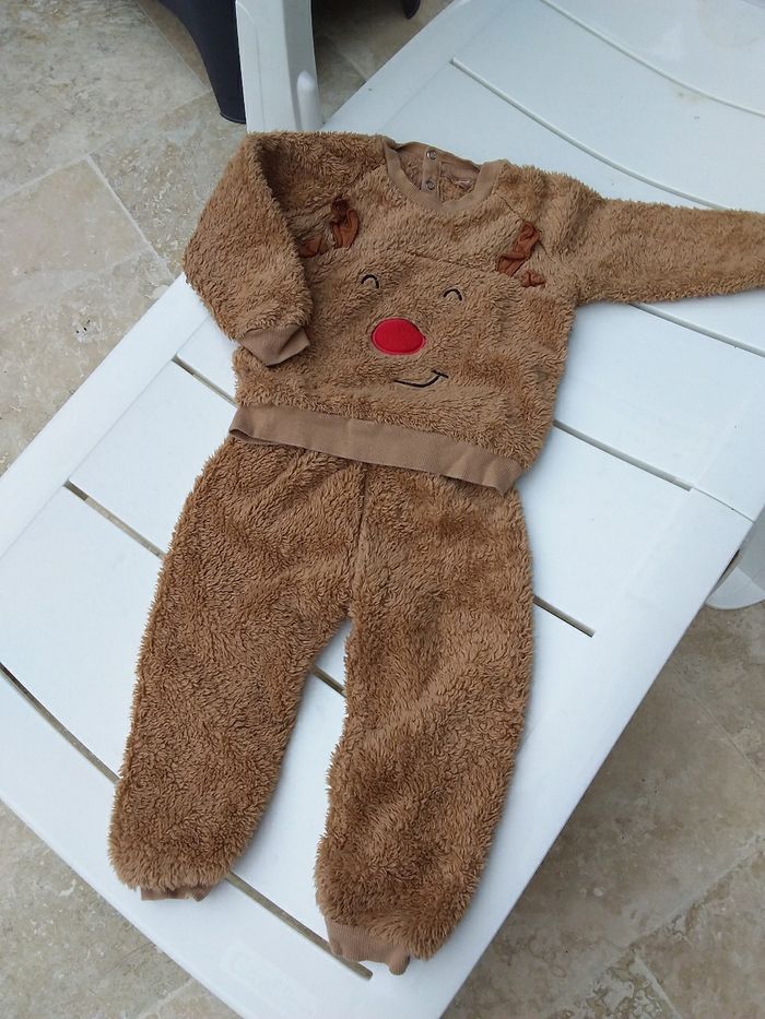 Ensemble sweat et pantalon