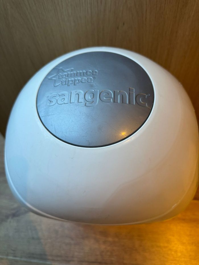 Poubelle à couches Sangenic Tommee Tippee - Luiersysteem Sangenic Tommee Tippee - photo numéro 2