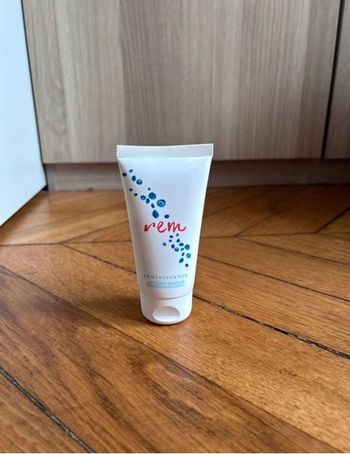 Neuve: crème REM de chez Reminescence 75 ml