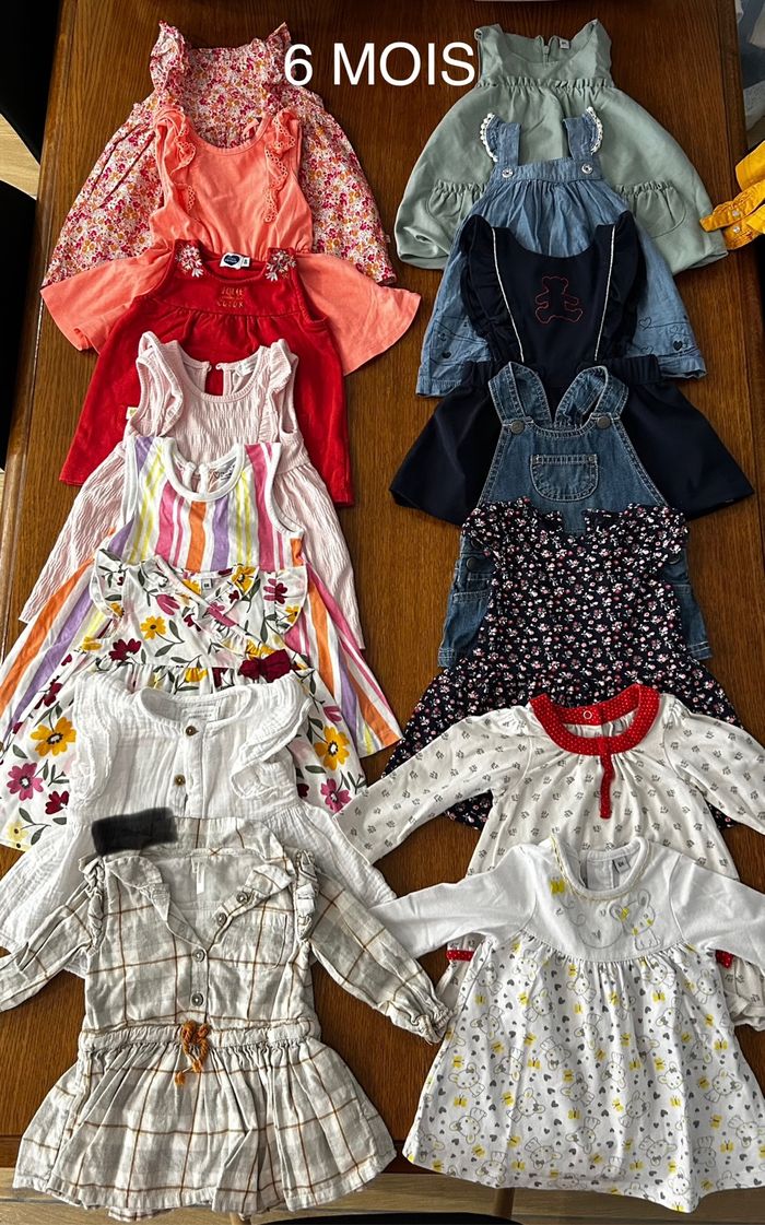 LOT 100 vêtements fille 6 mois - photo numéro 10