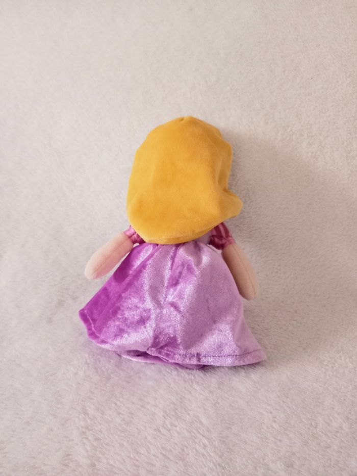 Poupée Raiponce disney - photo numéro 2