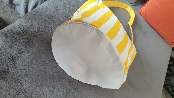 Neuf grand sac de plage besace à rayures jaunes et blanches Roc - photo numéro 2