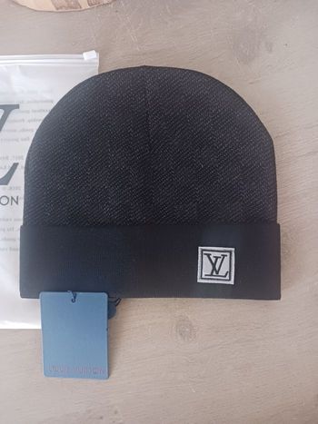 Bonnet lv