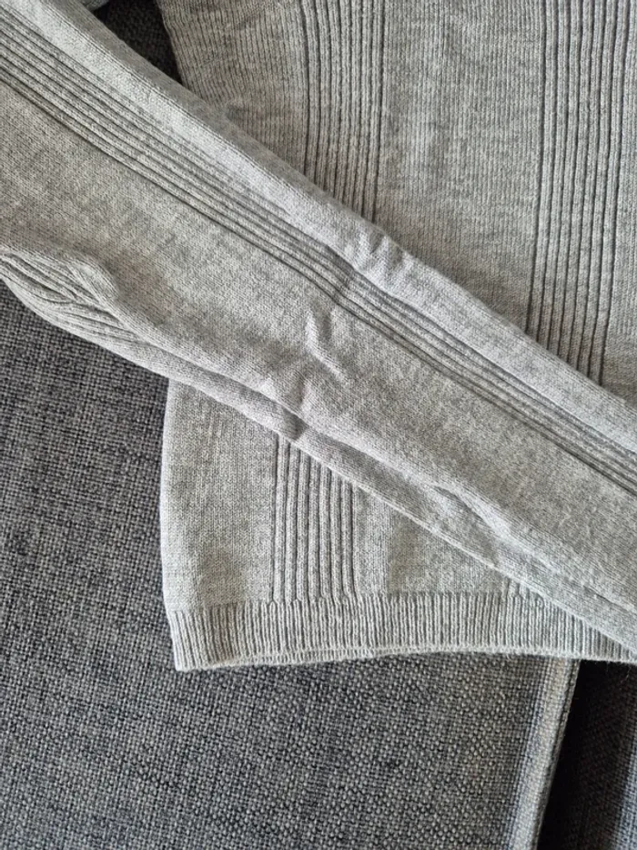 Pull fin femme Taille 36 - photo numéro 2