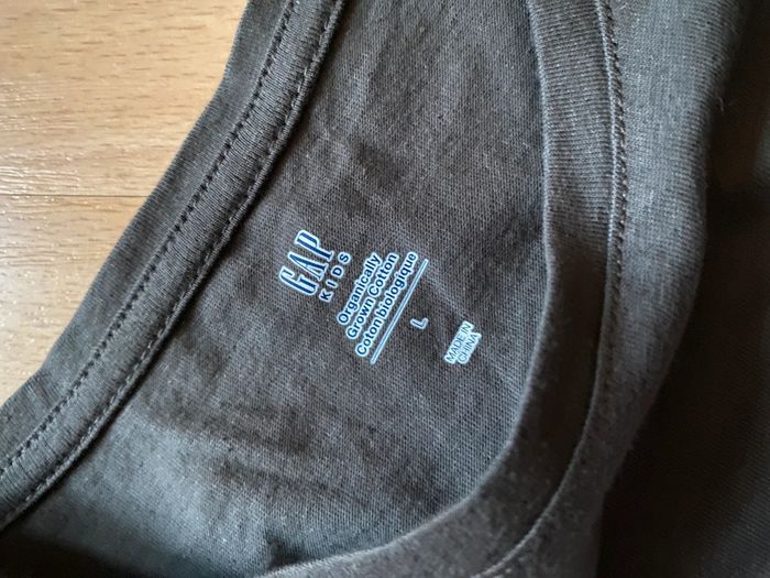 Tee shirt T-shirt Gap Hello kitty taille 140 146 cm 10 11 ans Neuf - photo numéro 3