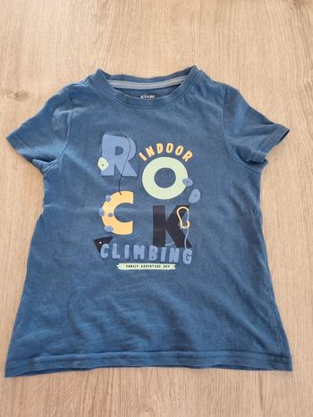 Tee-shirt 4ans TBE