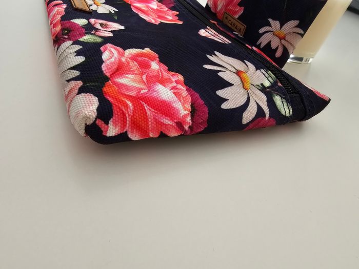 Pochettes : avant et latérale Cabaïa modèle Dotonbori - photo numéro 4