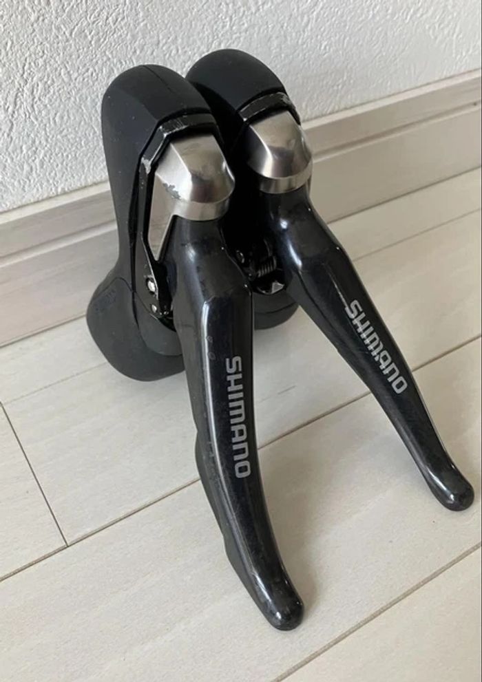 Shimano Ultegra ST-RS685 Frein hydraulique STI levier gauche/droit 2S x 11S - photo numéro 5