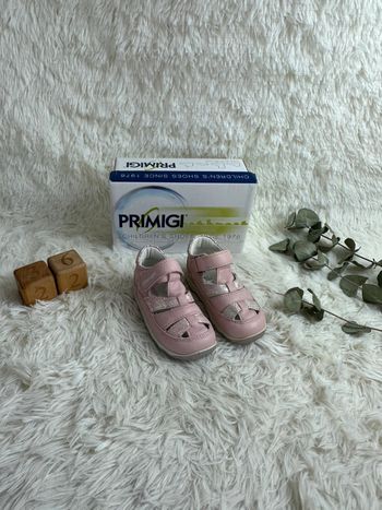 Paire de sandales rose Primigi taille 22