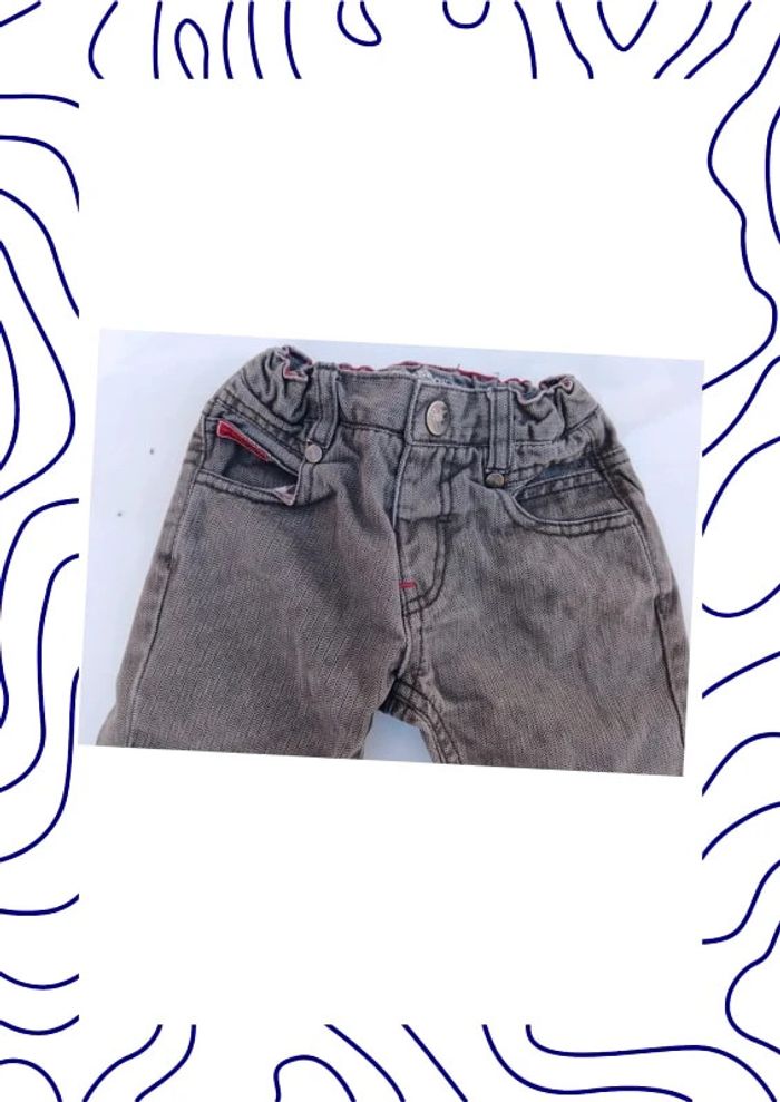 Jeans 12 mois Zara baby - photo numéro 2