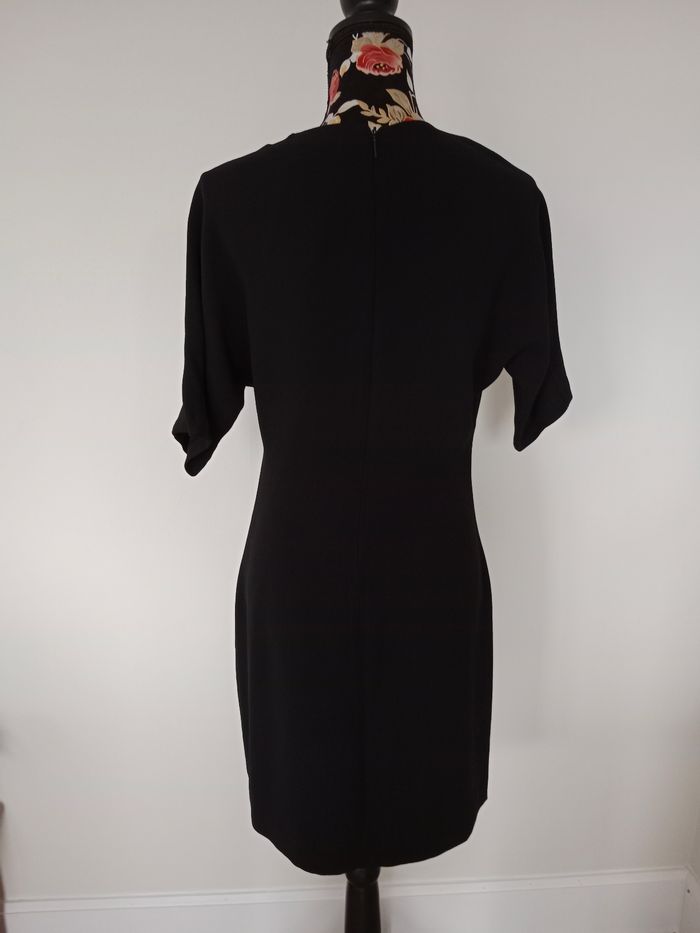 Robe Noire - photo numéro 4