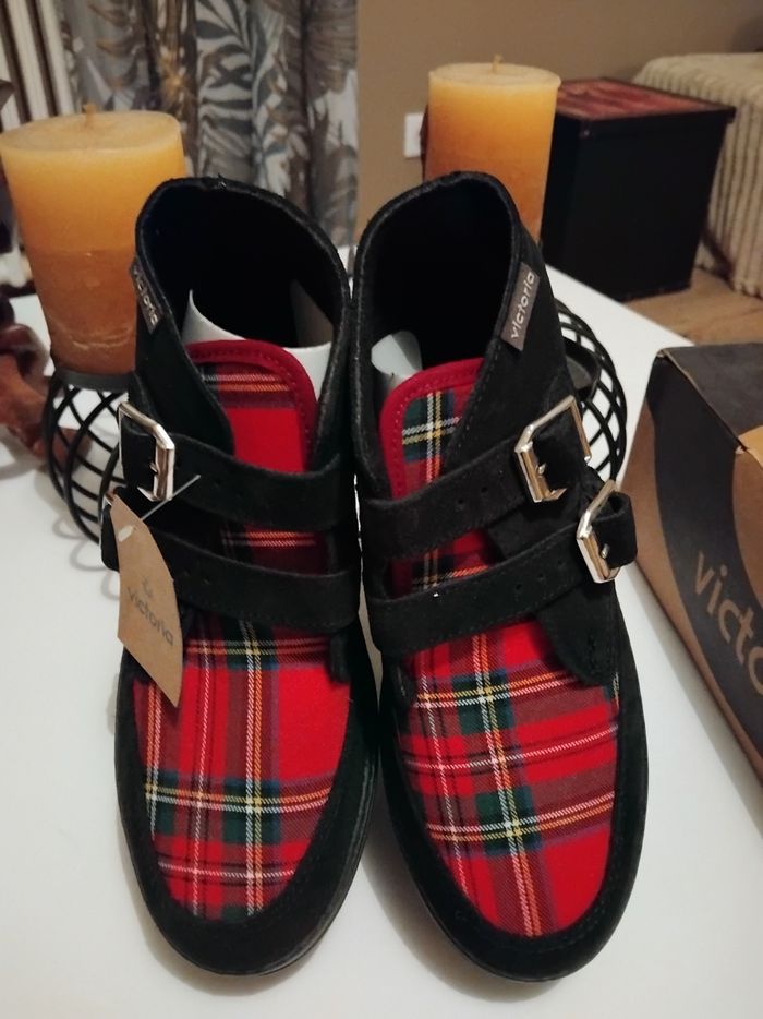 Chaussure Victoria - photo numéro 3