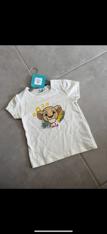 Tee shirt manches courtes Nala Le Roi Lion 12 mois