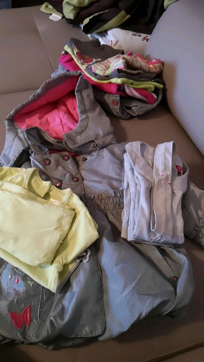 Lot 6 pièces 18 mois + lot 5 pièces 12 mois theme papillon - photo numéro 17