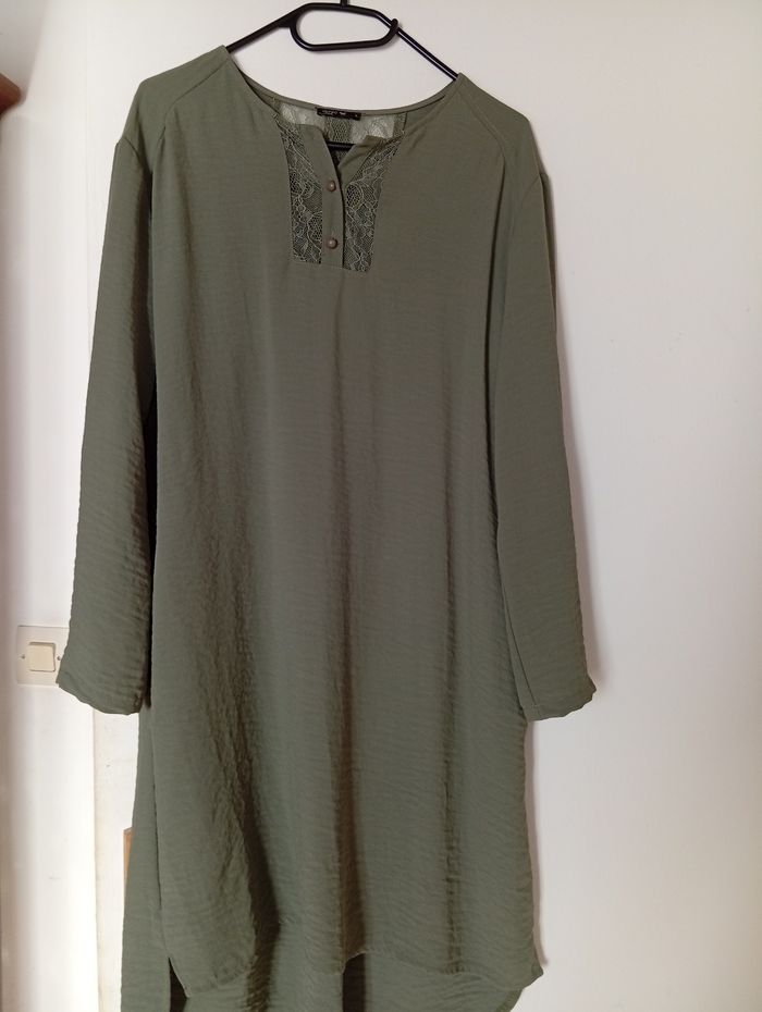Robe kaki - photo numéro 2