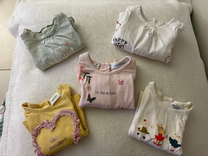 Lot vêtements fille 1 mois. - photo numéro 4
