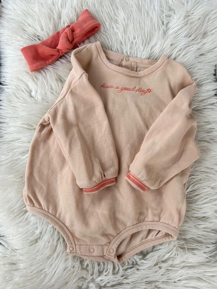 Fille 👧🏻 Barboteuse beige/corail + bandeau - kiabi 24 mois