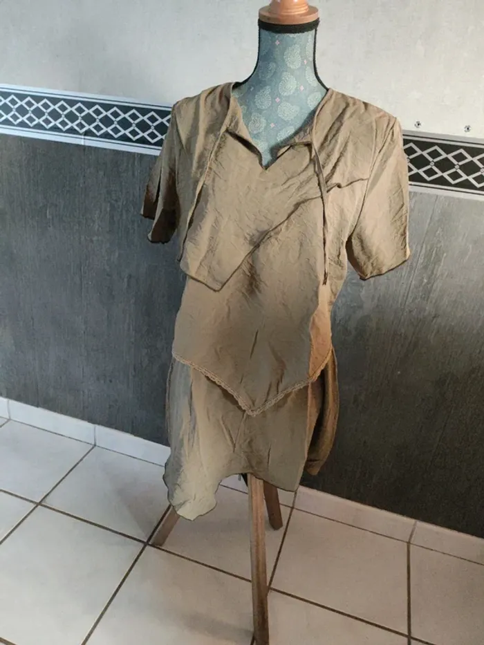 Tunique kaki taille 44 - photo numéro 4