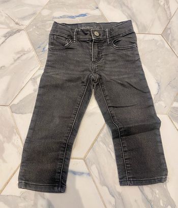 Jean noir gap bébé 2 ans