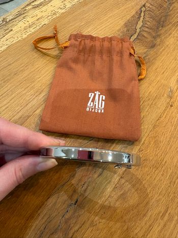 Bracelet jonc Zag bijoux 