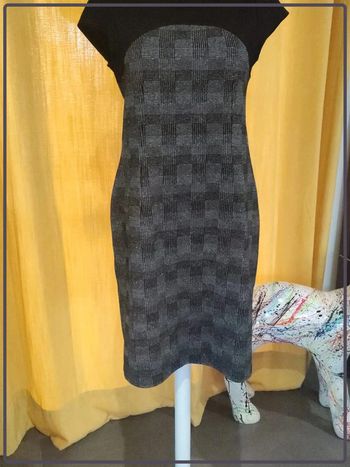 Robe de marque Esprit sans manches très bon état taille L