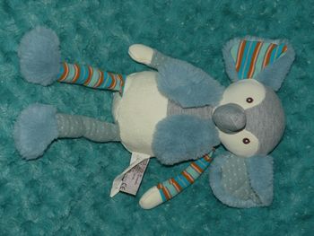 Doudou éléphant Bukowski natural bleu crème🐻tbe