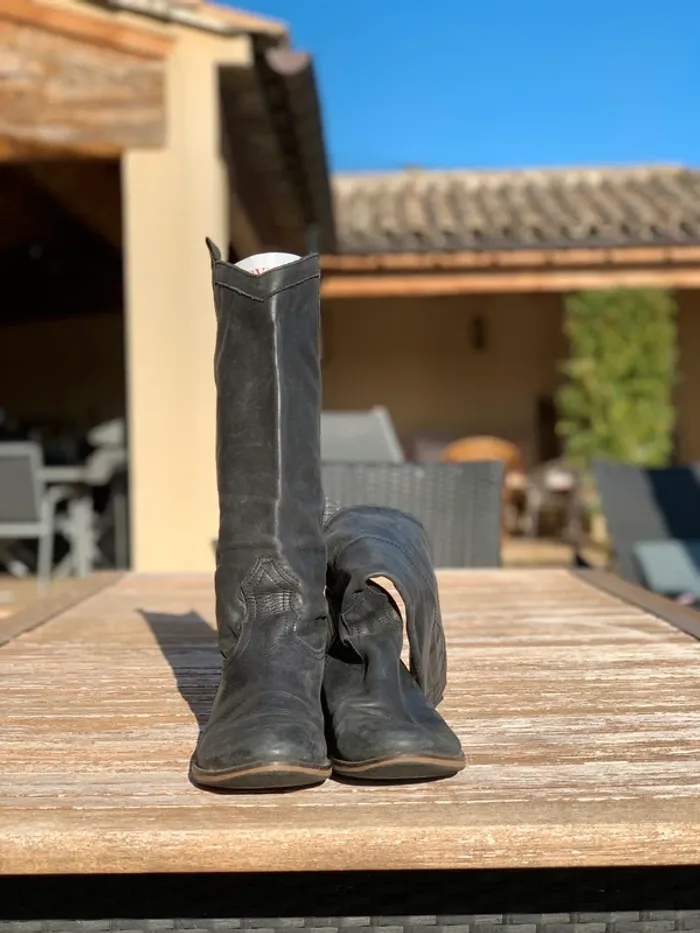 Bottes souples en cuir noir Minelli taille 37 - photo numéro 2