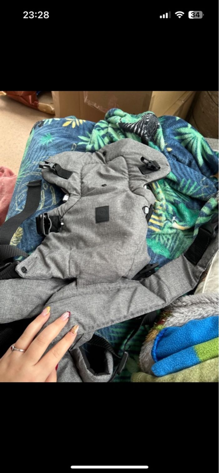 Porte bébé premaman - photo numéro 3