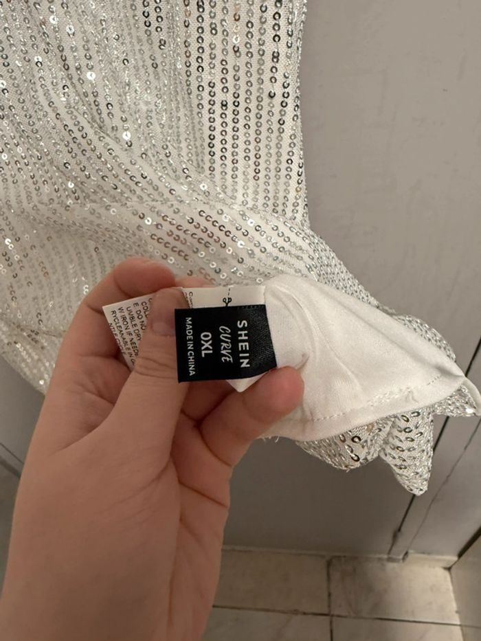 Débardeur à strass taille 0XL - photo numéro 4