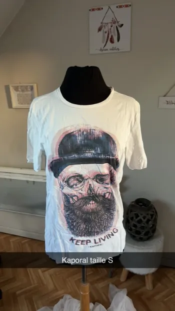 TEE shirt homme kaporal taille S