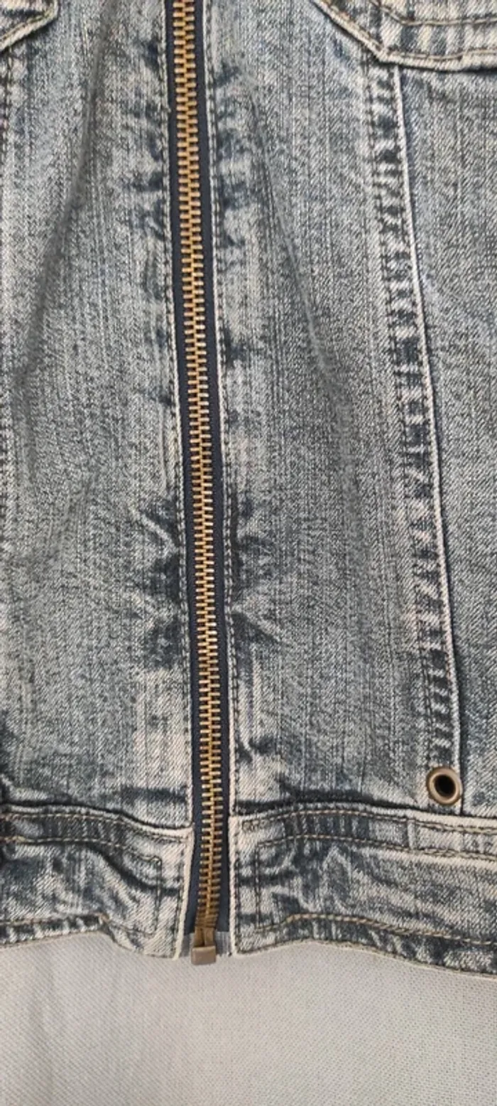 Superbe veste en jean Naf Naf - photo numéro 5