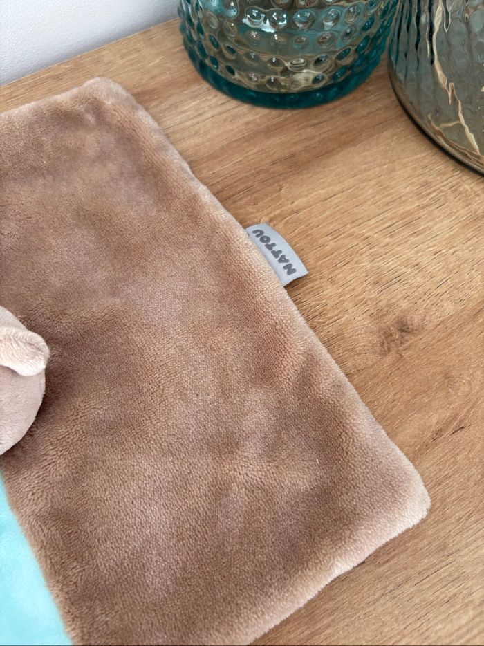 Doudou ours Basile jamais utilisé - photo numéro 5