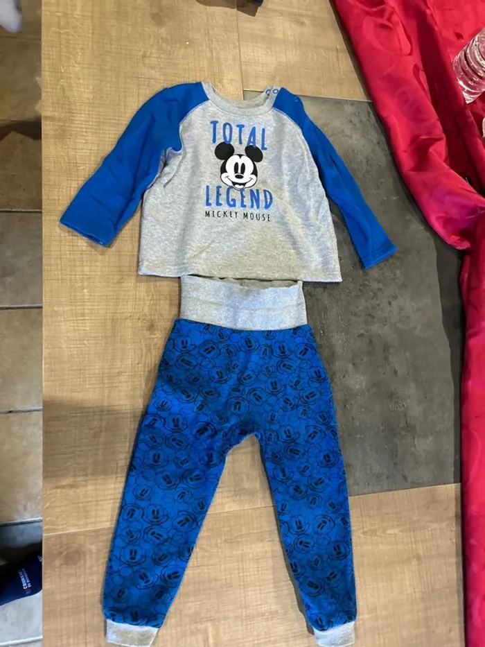 Ensemble bebe